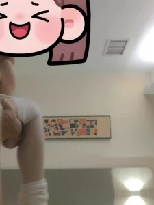 视频认证，抱起展示（固定视角）