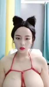 【章哥经典】裸聊巨乳美少妇